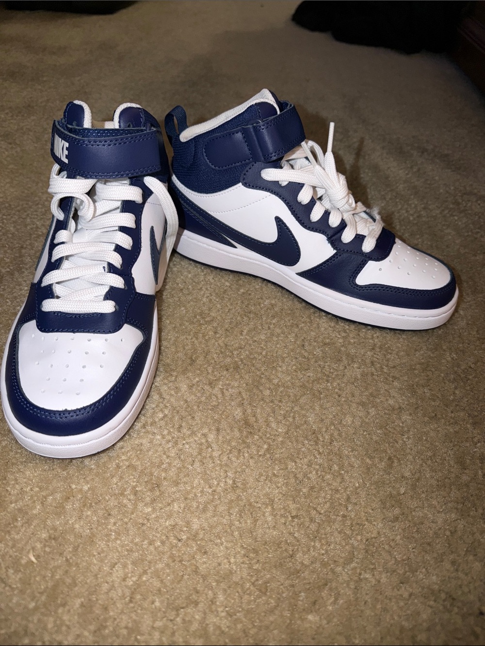 Nike Kids High-Top Sneakers in Navy and White
